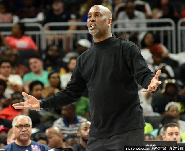 脱维亚队 脱维亚队