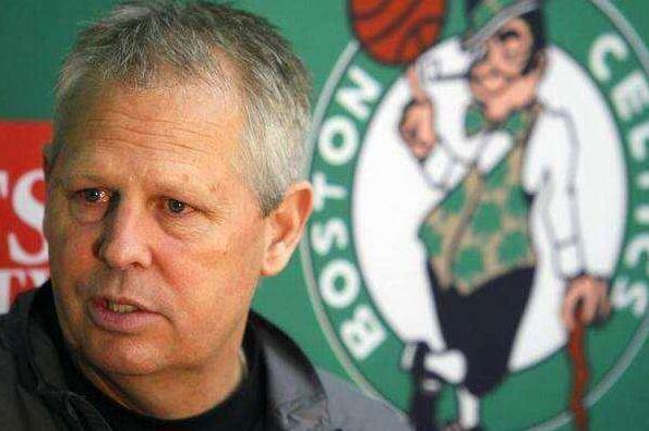 他用四缝线 他用四缝线